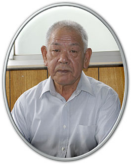 会長　小柳広司